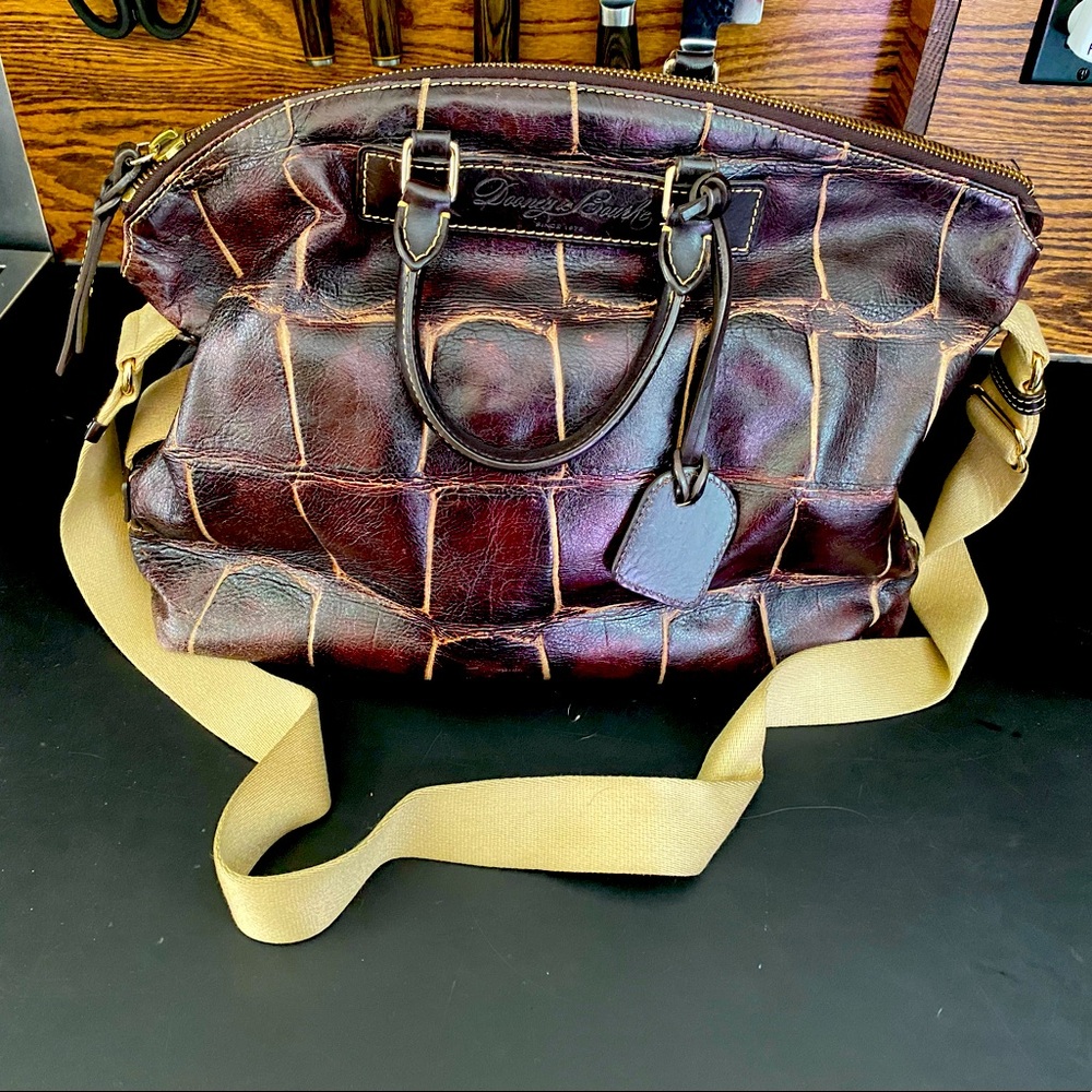 Dooney & Bourke bag